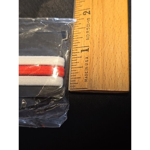 Detroit Red Wings Elastic Headband With Charms NEW - Picture 7 of 7